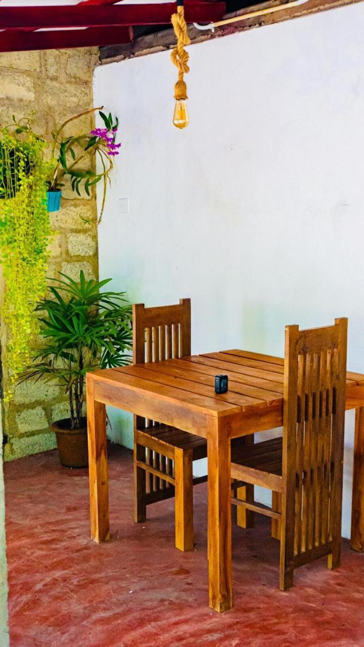 Ostello Surf Resort Ahangama Exterior photo